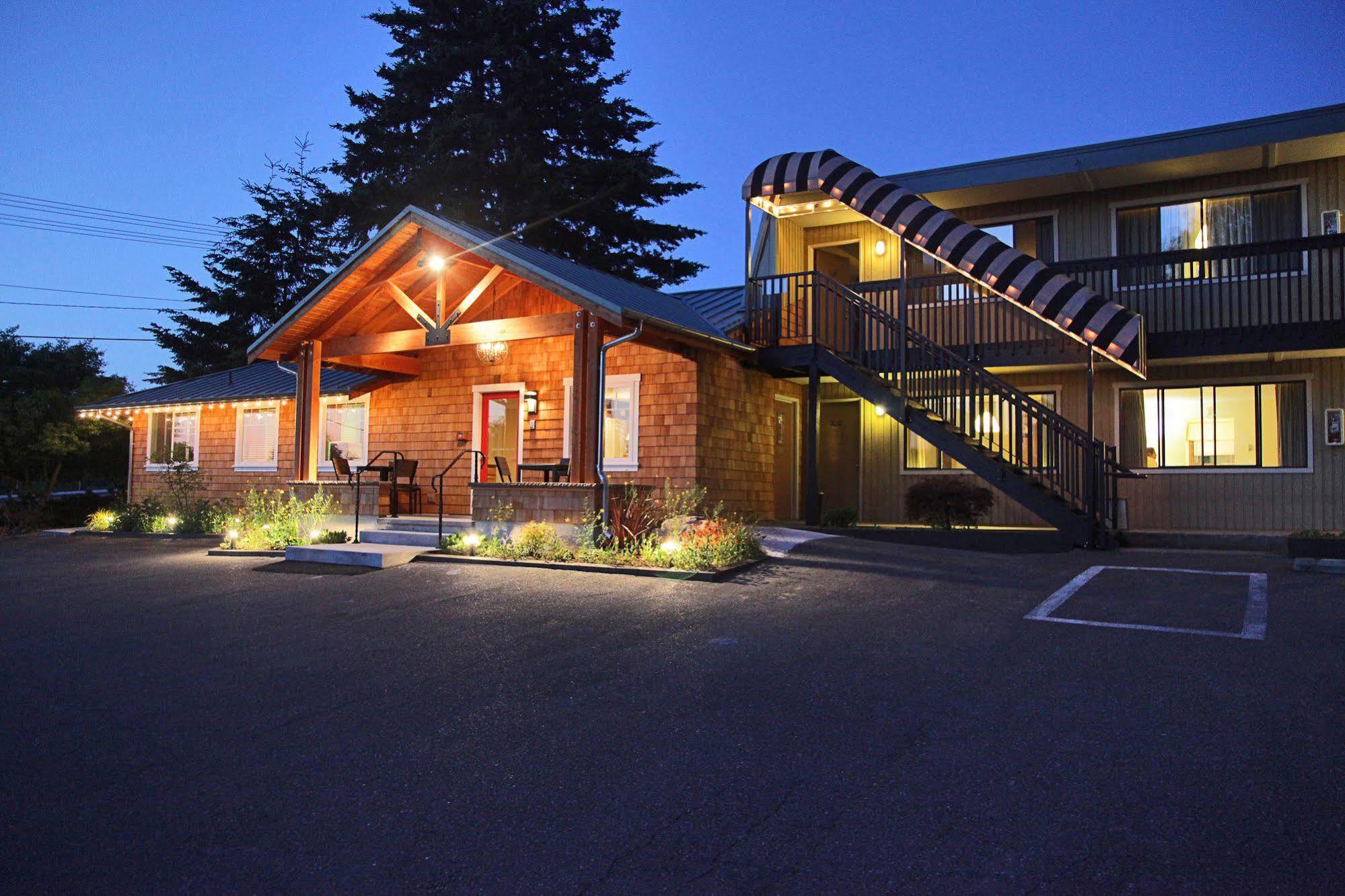 Harbor Inn Freeland Exteriér fotografie